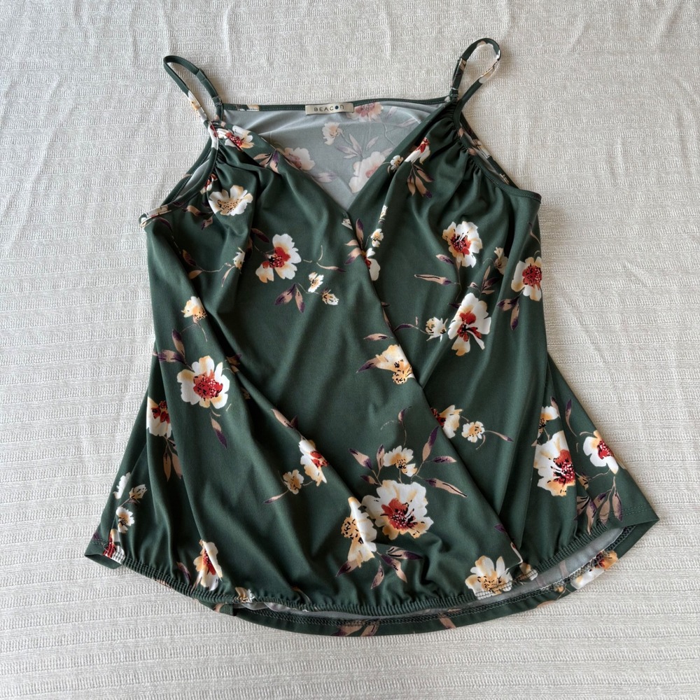 Beacon Womens Green Floral Surplice Camisole Top Size M TU39823-Q Wrap V-Neck